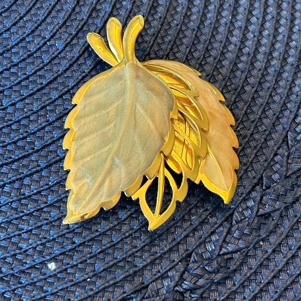 Vintage Gold Tone Layered Leaf Spray Brooch Dimensional, Autumn Leaves, Fall